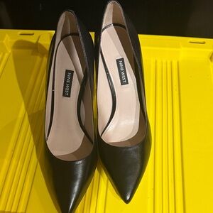 Nine West Black Pointed Toe Heels